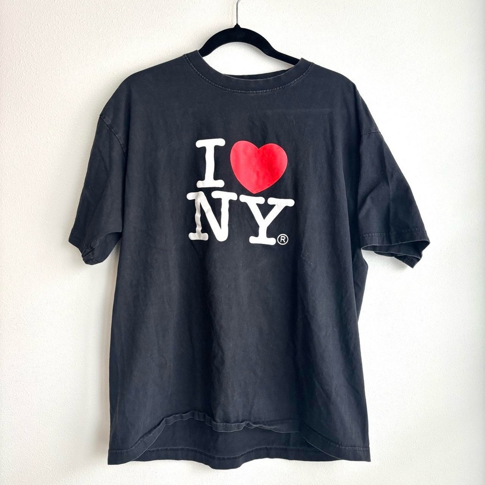VINTAGE “I LOVE NEW YORK” GRAPHIC BLACK TEE